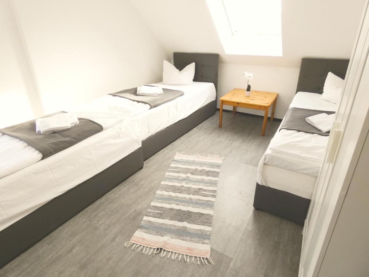 Sunnyhome Monteurwohnungen Und Apartments In Schwandorf Екстер'єр фото