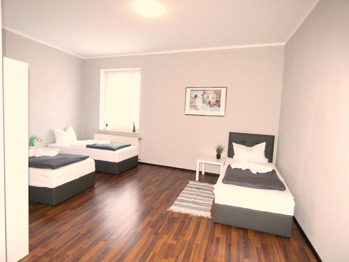 Sunnyhome Monteurwohnungen Und Apartments In Schwandorf Екстер'єр фото