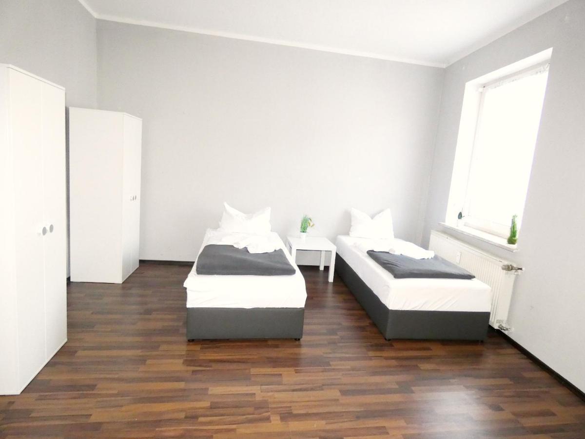Sunnyhome Monteurwohnungen Und Apartments In Schwandorf Екстер'єр фото