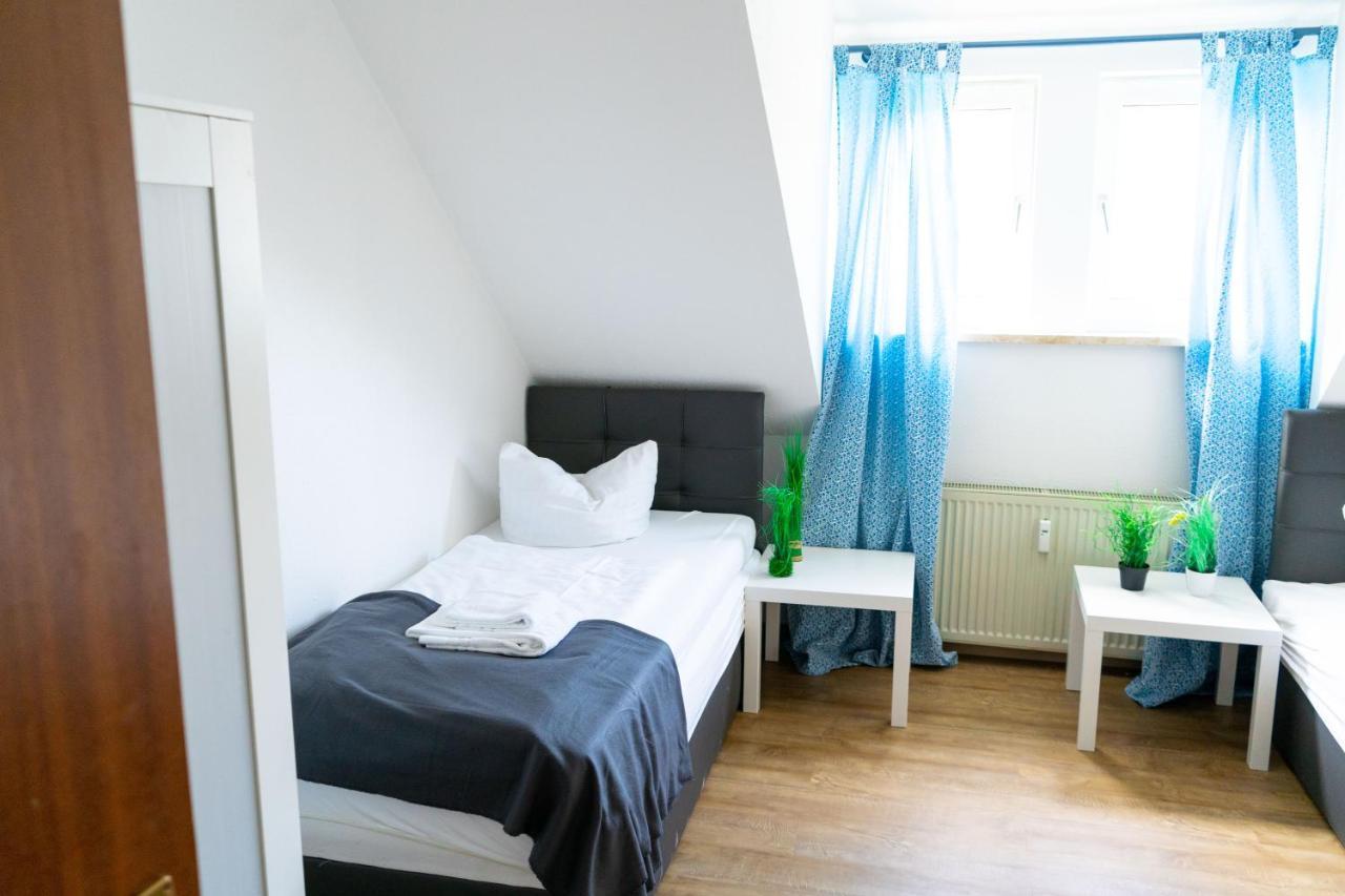 Sunnyhome Monteurwohnungen Und Apartments In Schwandorf Екстер'єр фото